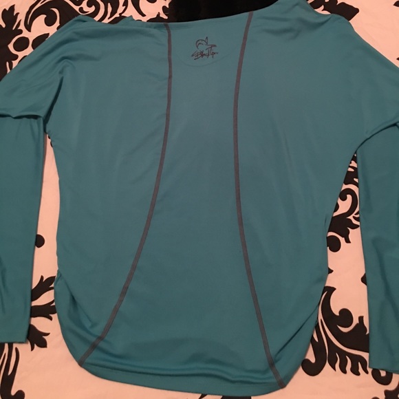 BlackTip Sea Siren Dolman Top! - Picture 6 of 8